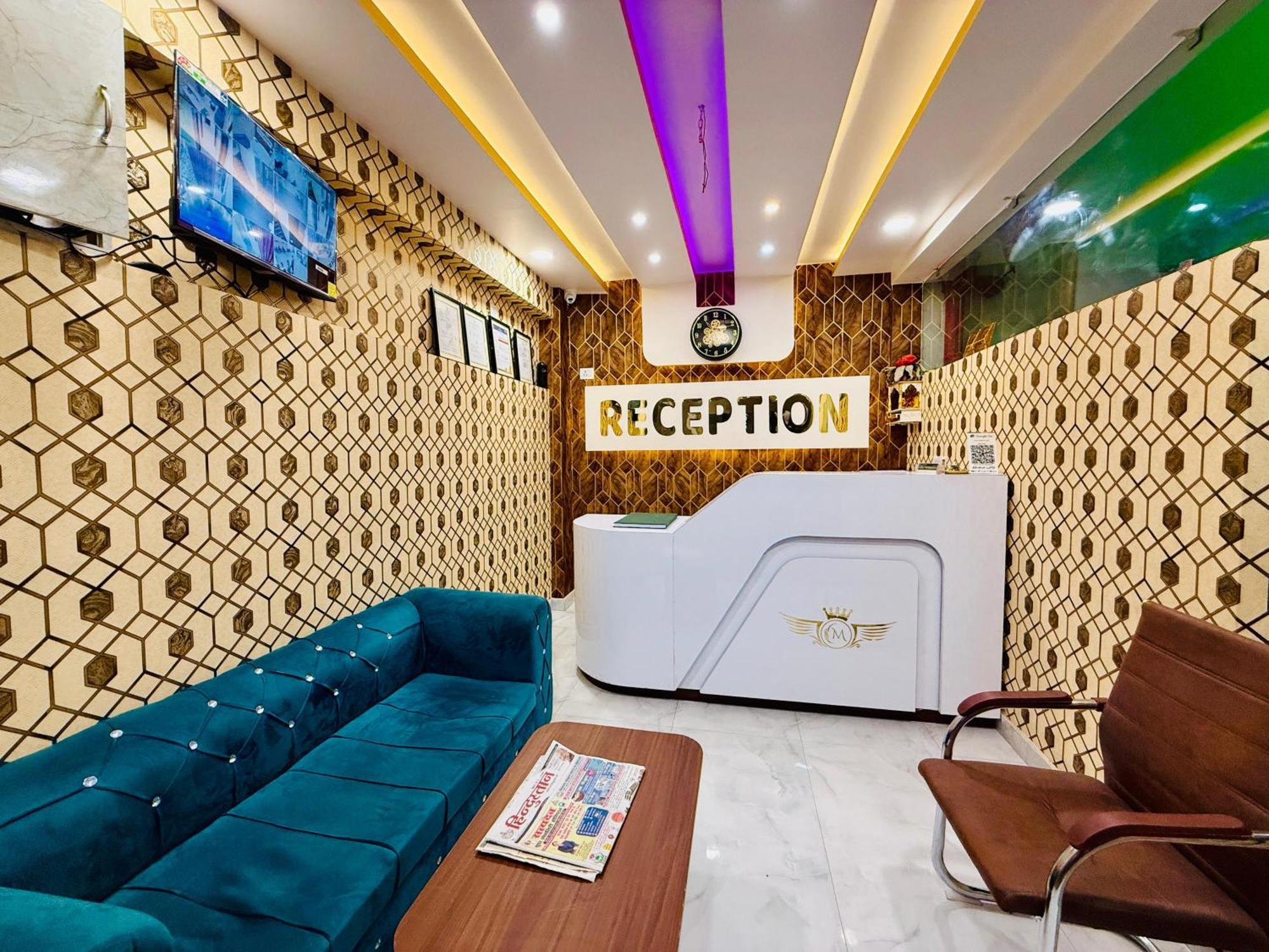 Hotel Golden Crystal Patna  Ngoại thất bức ảnh